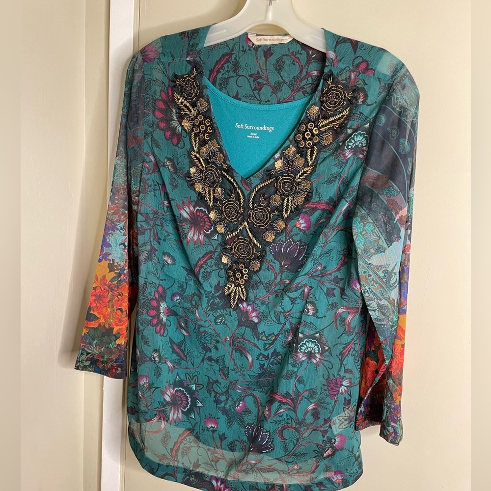 Soft Surroundings Top Blouse Womens Small Beaded Embellished Floral Layered